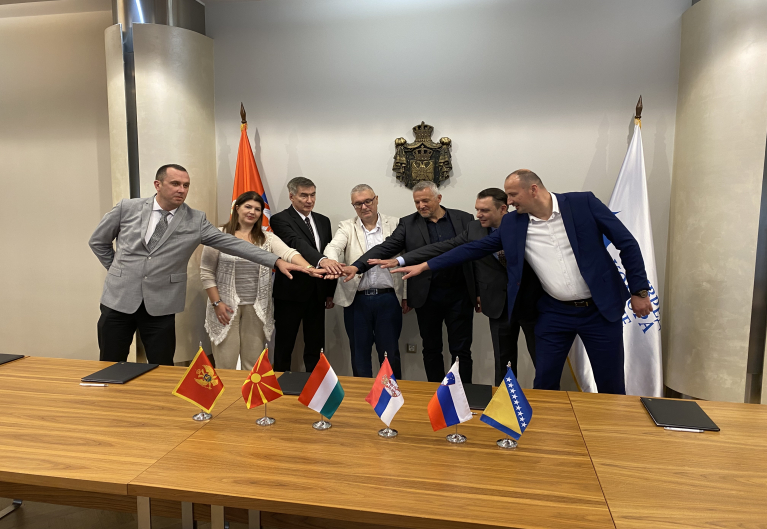 A KOMDEL Közgyűlésének ünnepi ülése